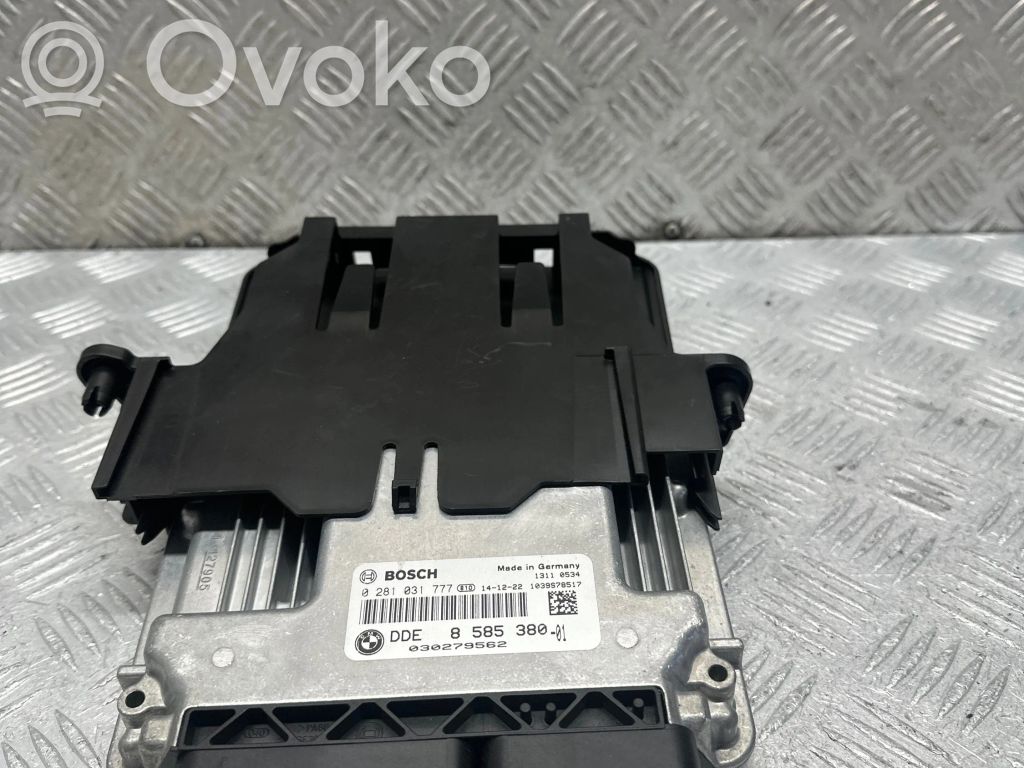 BMW X5 F15 Engine control unit/module 