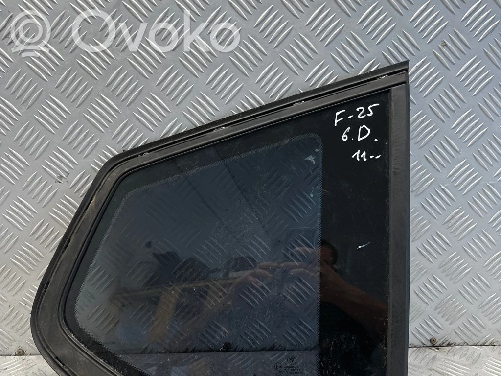 BMW X3 F25 Szyba karoseryjna tylna 