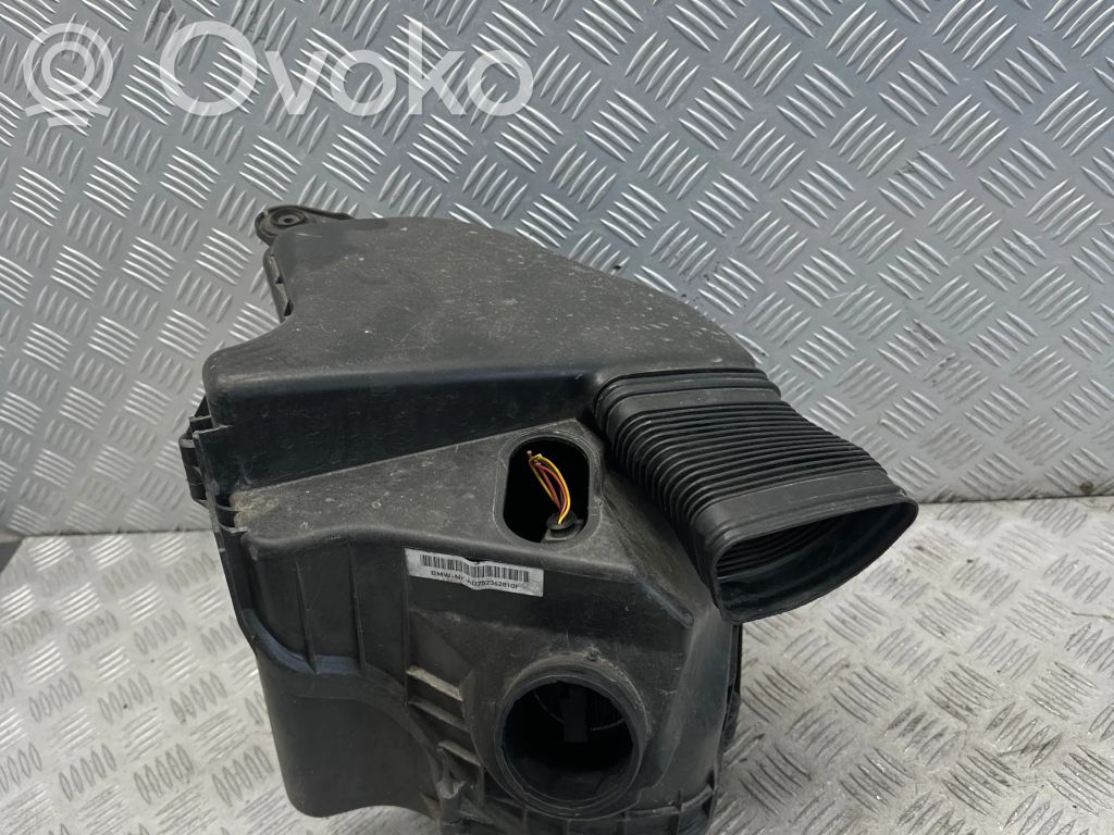 BMW 3 E90 E91 Air filter box 
