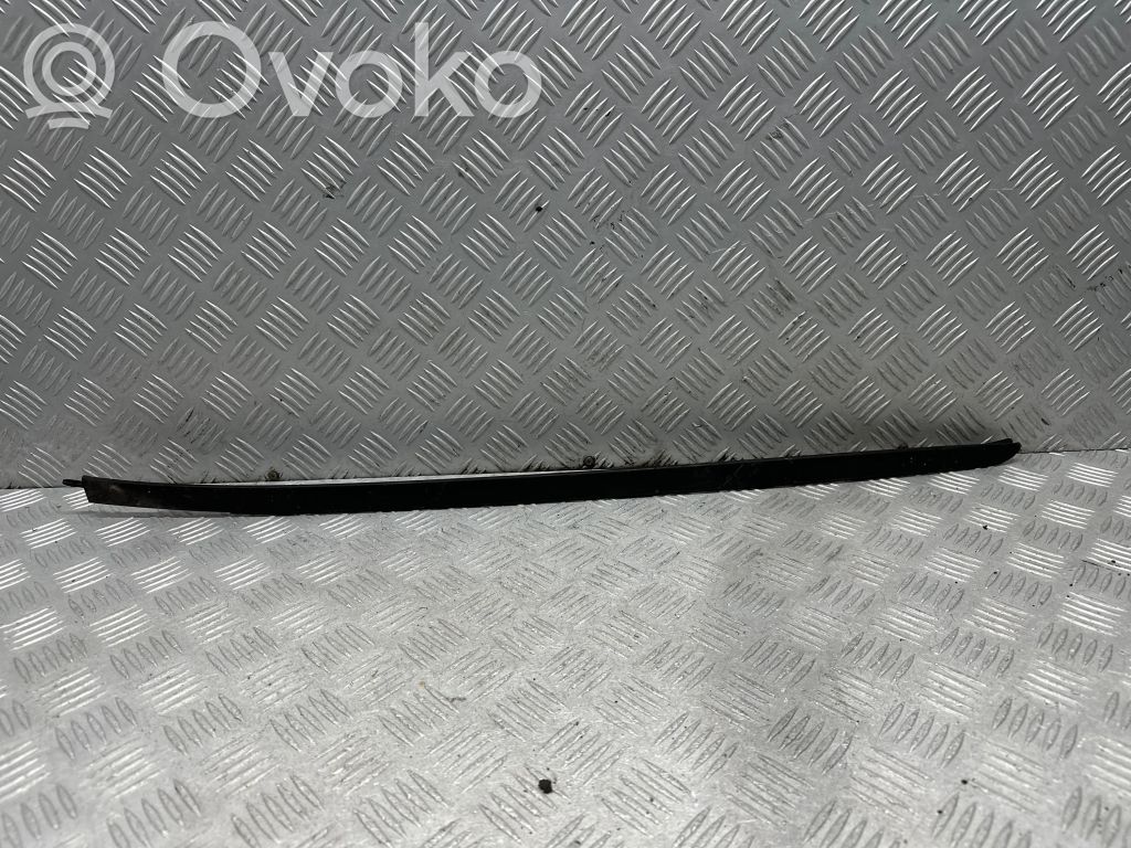 BMW X5 F15 Listwa szyby czołowej / przedniej 