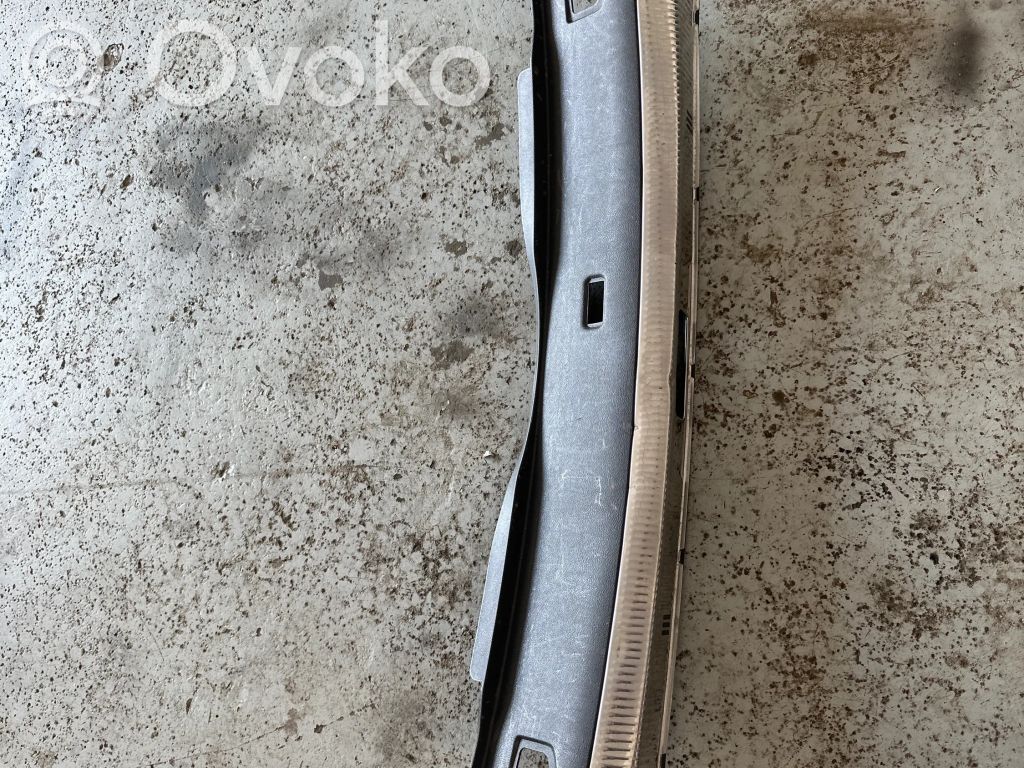 Volkswagen Phaeton Protector del borde del maletero/compartimento de carga 