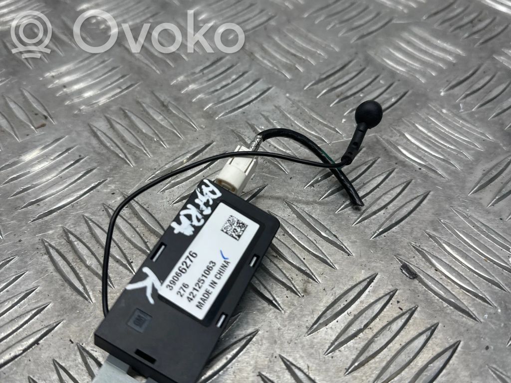 Opel Astra K Amplificador de antena aérea 