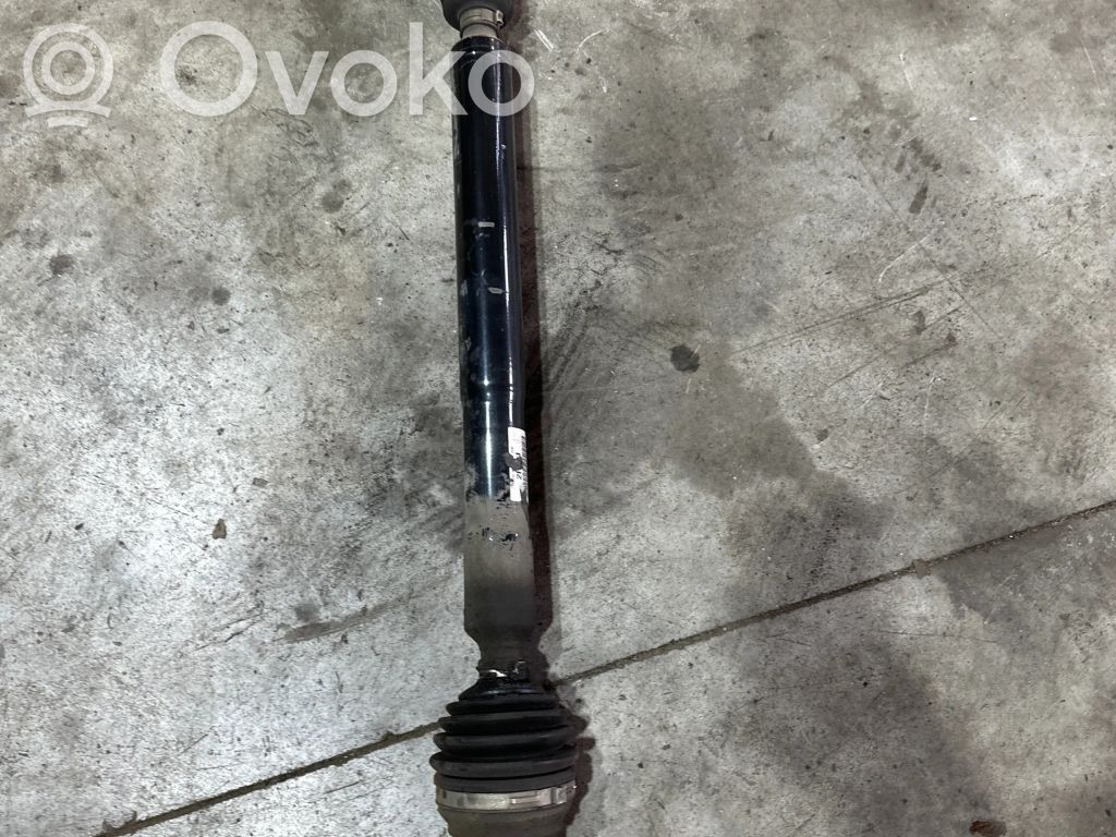Volkswagen Golf VI Front driveshaft 