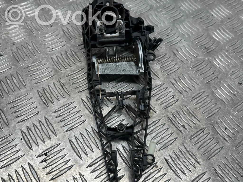BMW X5 F15 Klamka/wspornik zewnętrzny drzwi tylnych 