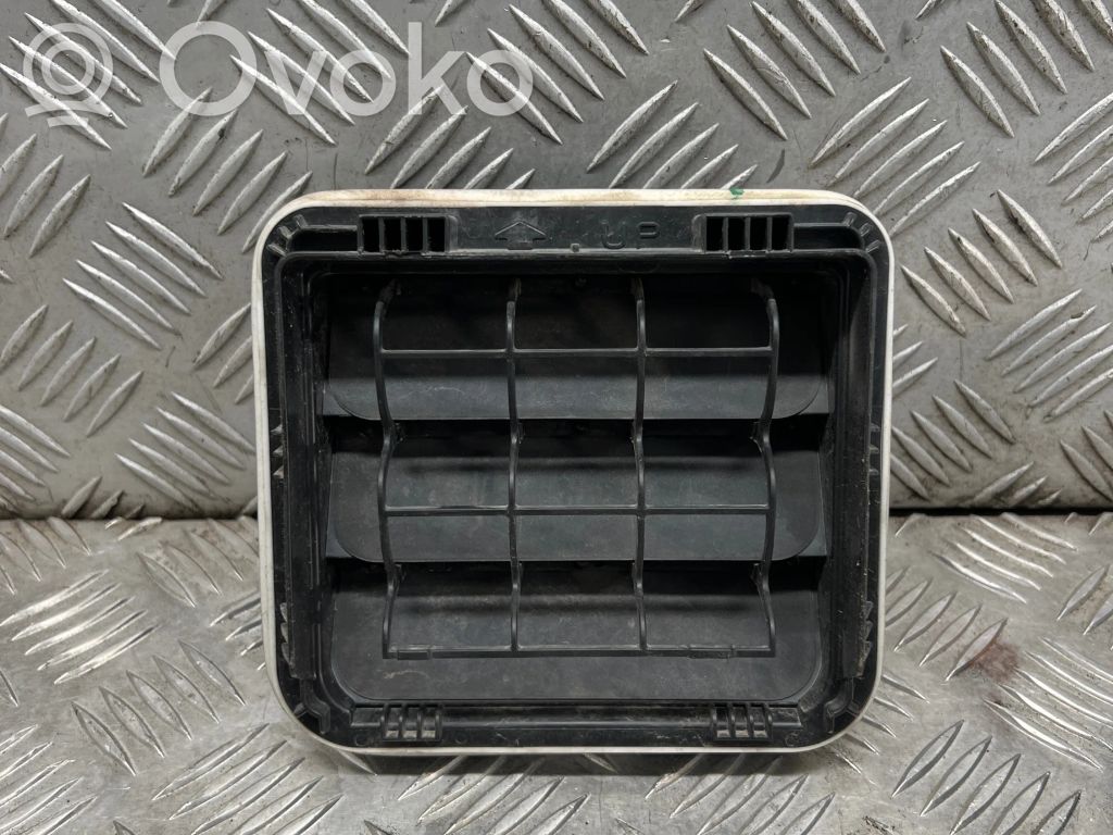 KIA Sportage Quarter panel pressure vent 