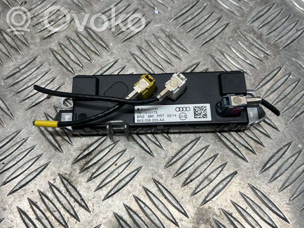 Audi A4 S4 B8 8K Antenos stiprintuvas 