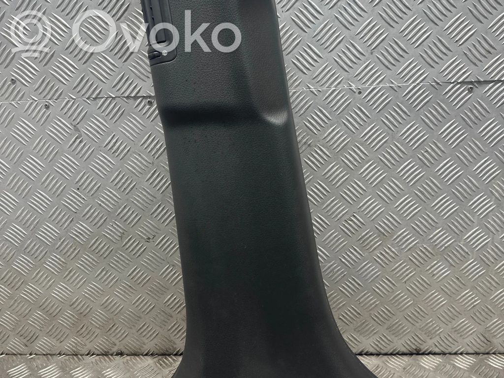 Osłona dolna słupka / B   858362P005