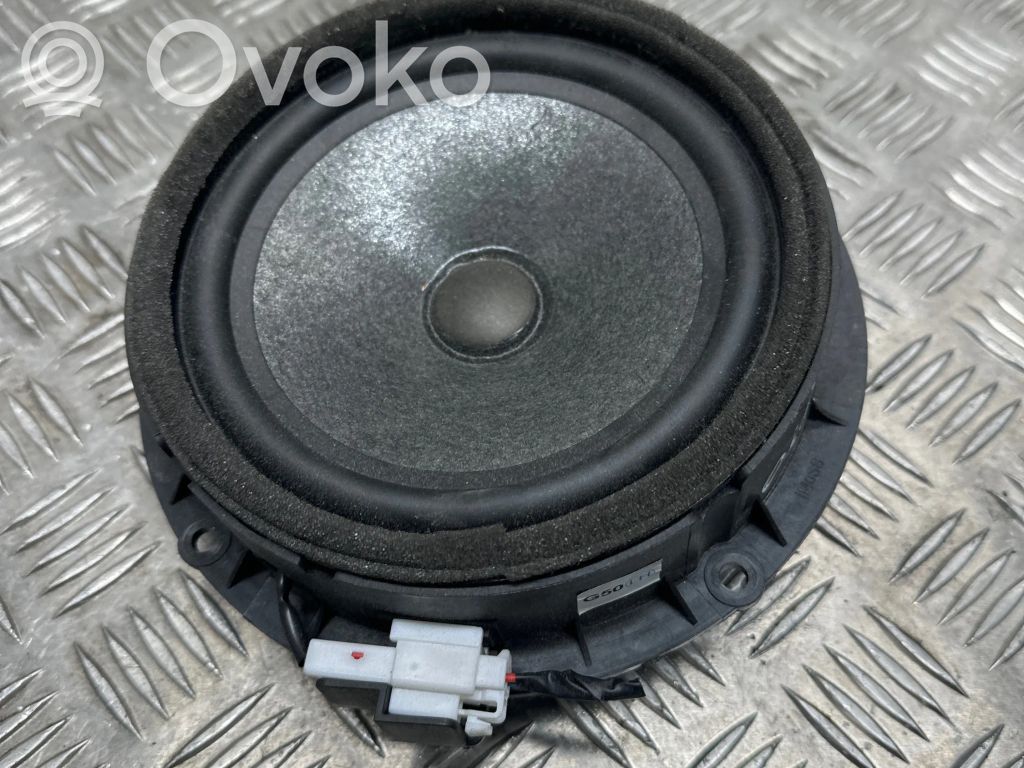 KIA Sorento Altavoz de la puerta delantera 
