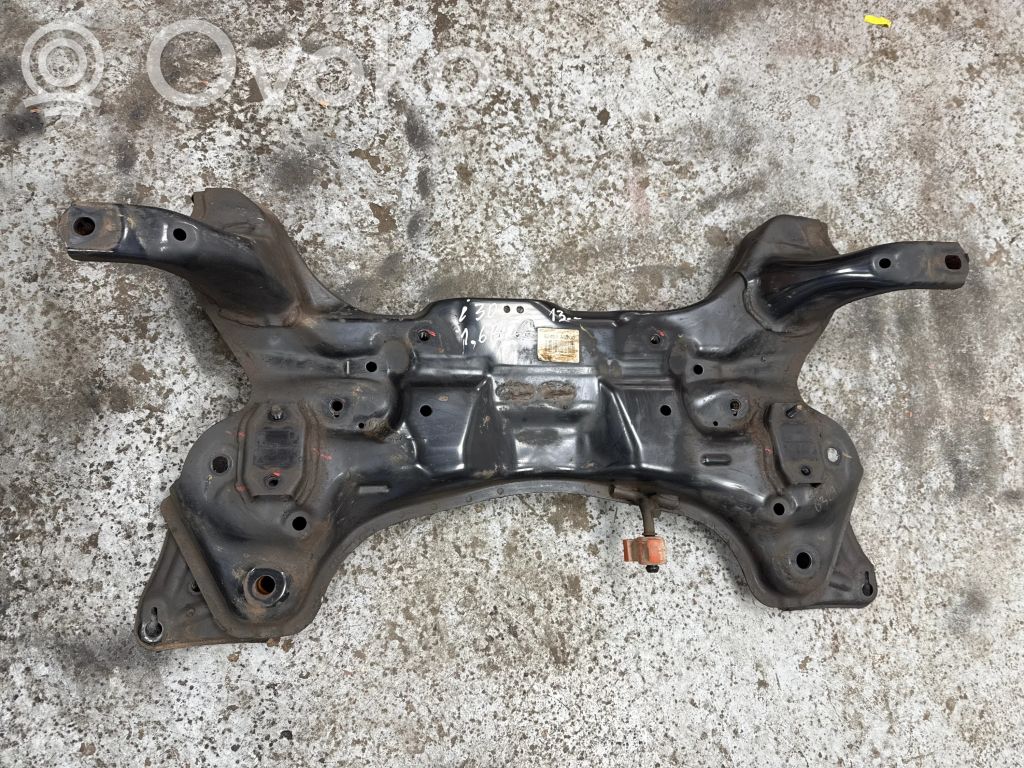Hyundai i30 Achsträger vorne 