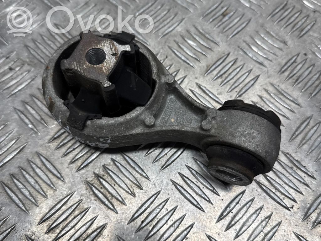 Nissan Qashqai Engine mount bracket 