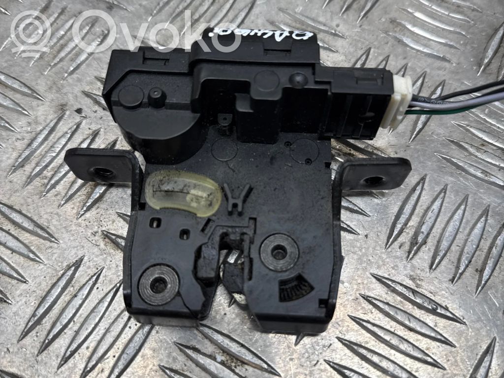 Nissan Qashqai Tailgate/trunk/boot lock/catch/latch 
