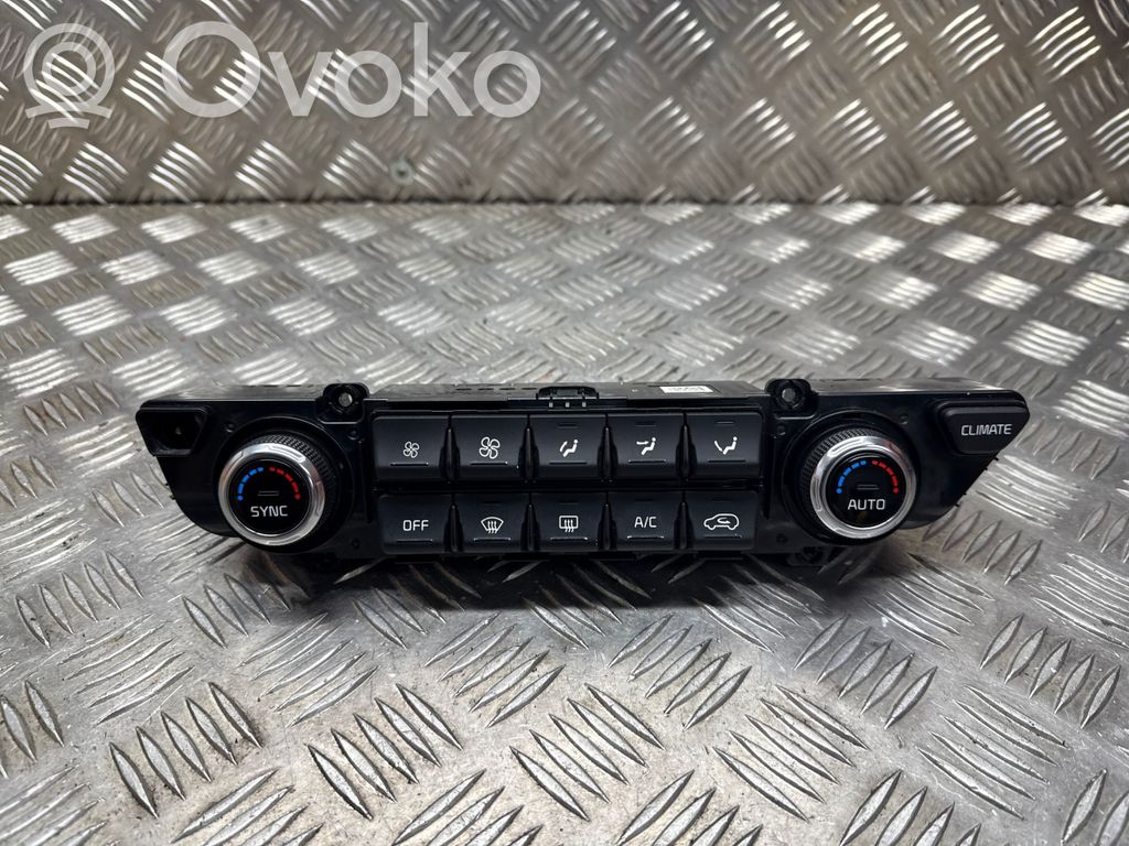 KIA Sportage Climate control unit 