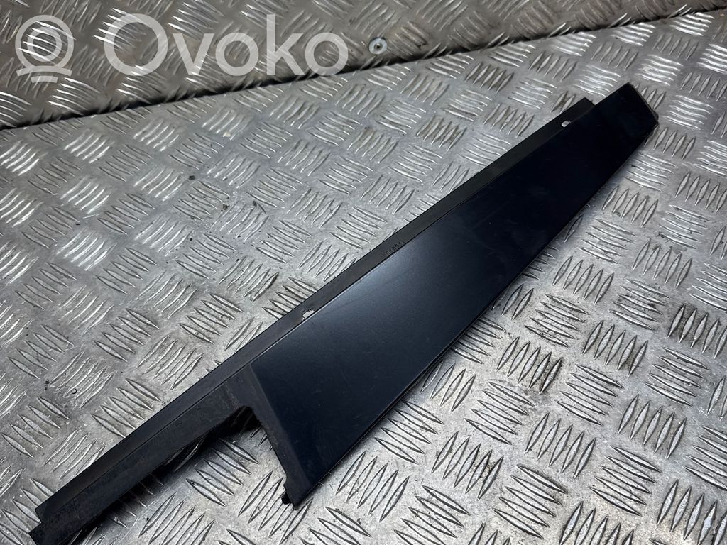 BMW 5 F10 F11 Listwa / Uszczelka szyby drzwi tylnych 