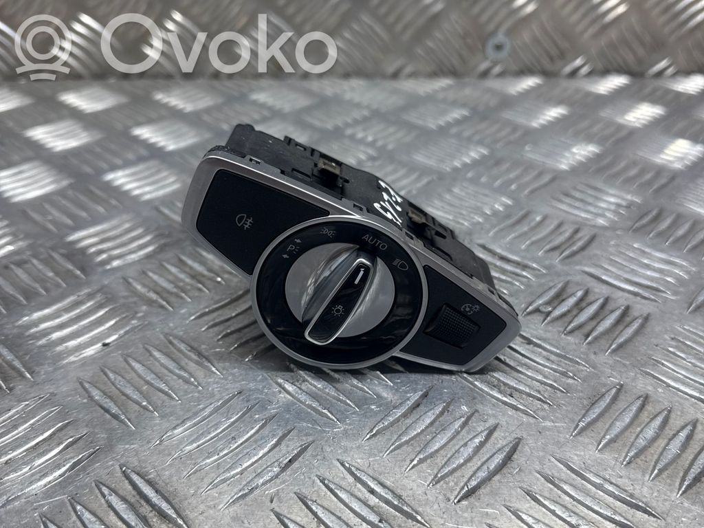 Mercedes-Benz E W213 Light switch 