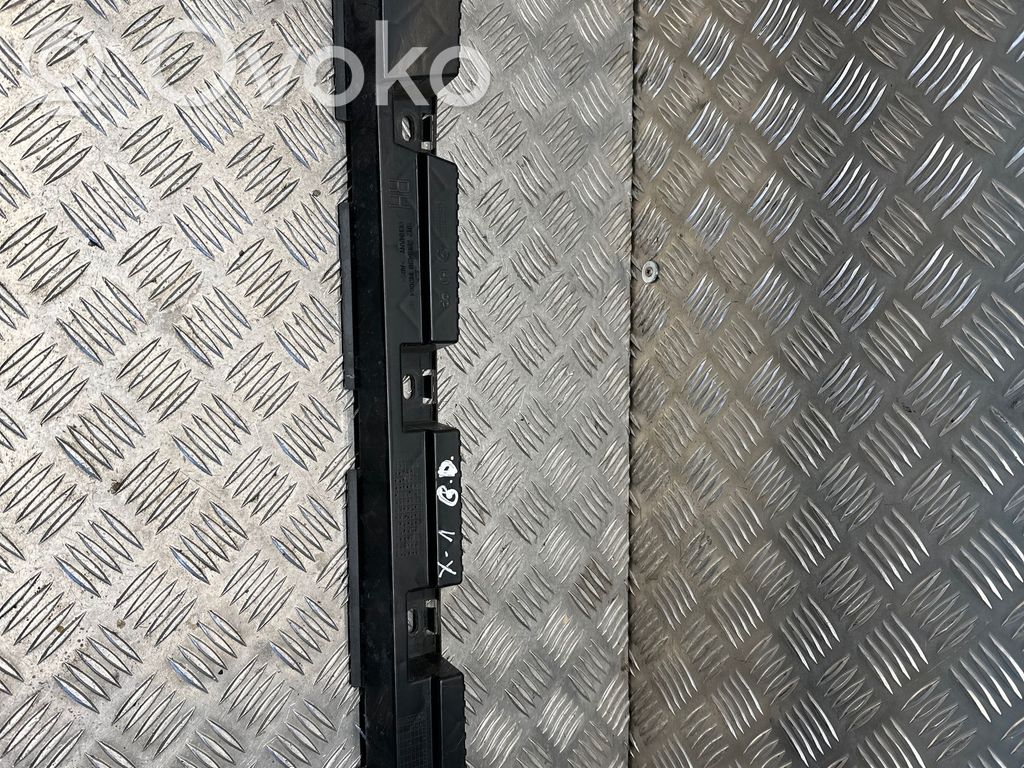 Sill supporting ledge   2991498,14206411