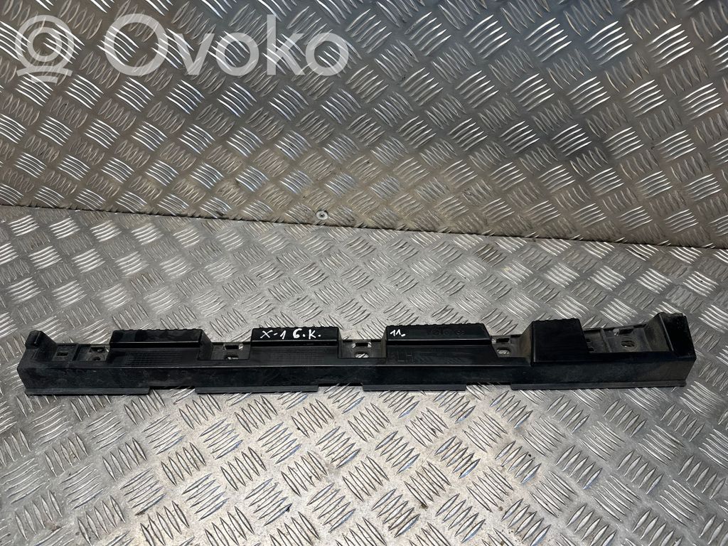 BMW X1 E84 Sliekšņa stiprinājumi 