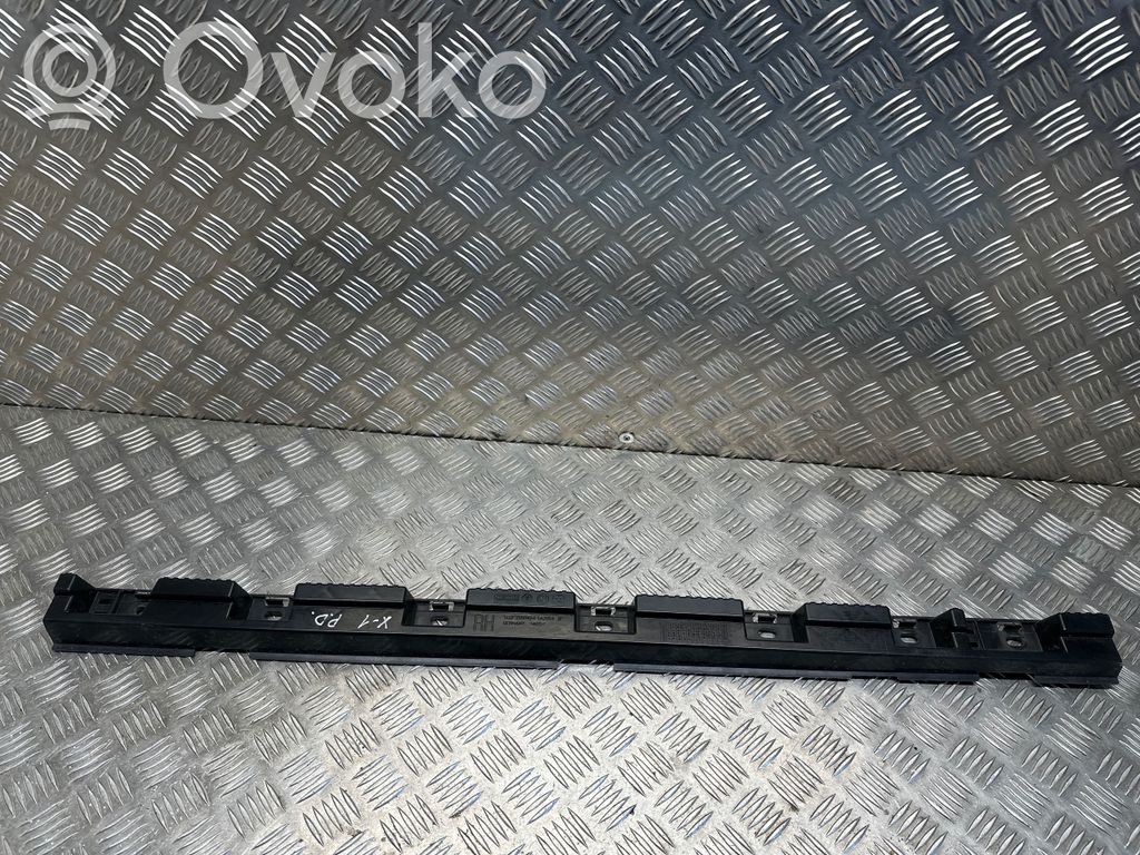 BMW X1 E84 Sill supporting ledge 