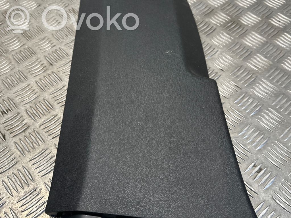 Volkswagen Arteon Osłona dolna słupka / B 