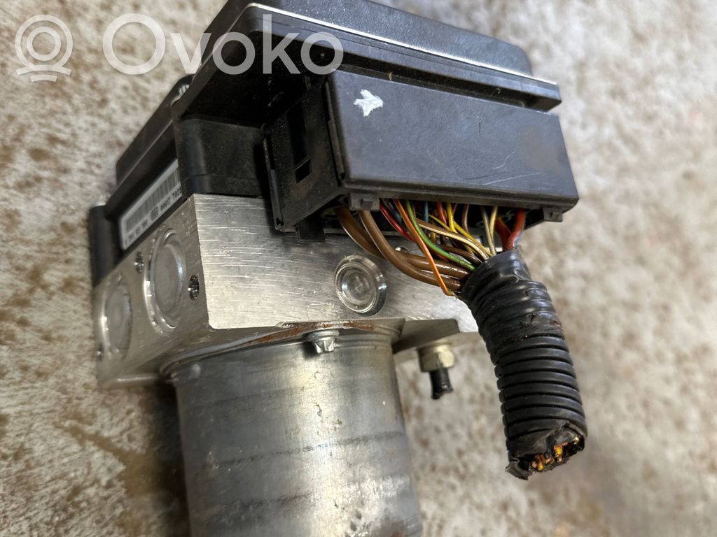 BMW X1 E84 ABS Pump 