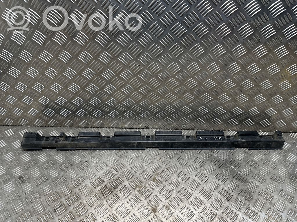 BMW X1 E84 Sill supporting ledge 