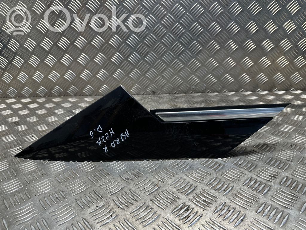Opel Astra K Listwa tylnego błotnika 