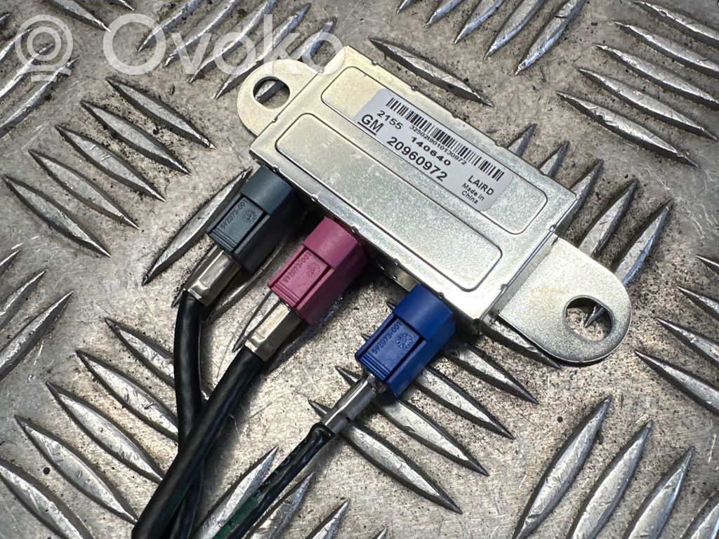 Opel Astra K Aerial antenna amplifier 