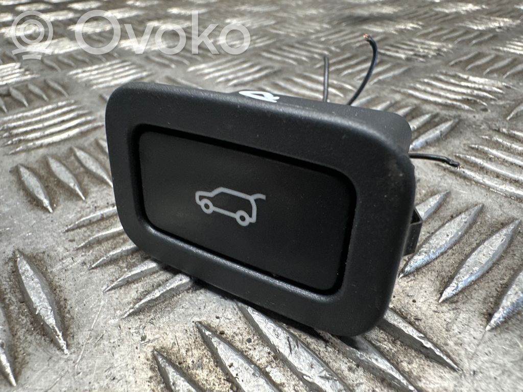 Tailgate/trunk/boot open switch   CPLA10E998AA,140517