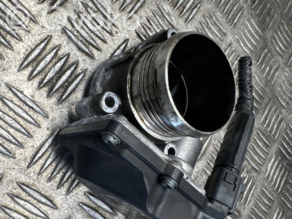 Ford Kuga II Zawór przepustnicy 