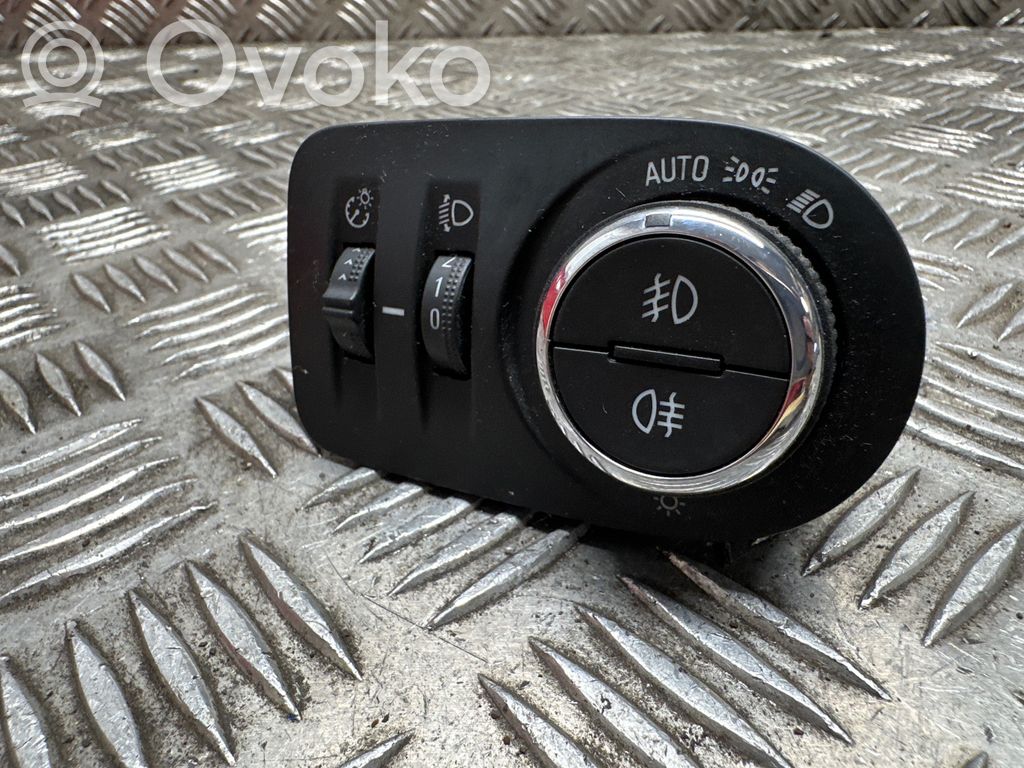 Opel Astra K Light switch 