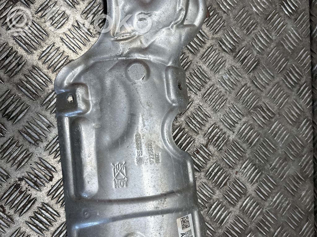 Opel Astra K Inne części komory silnika 