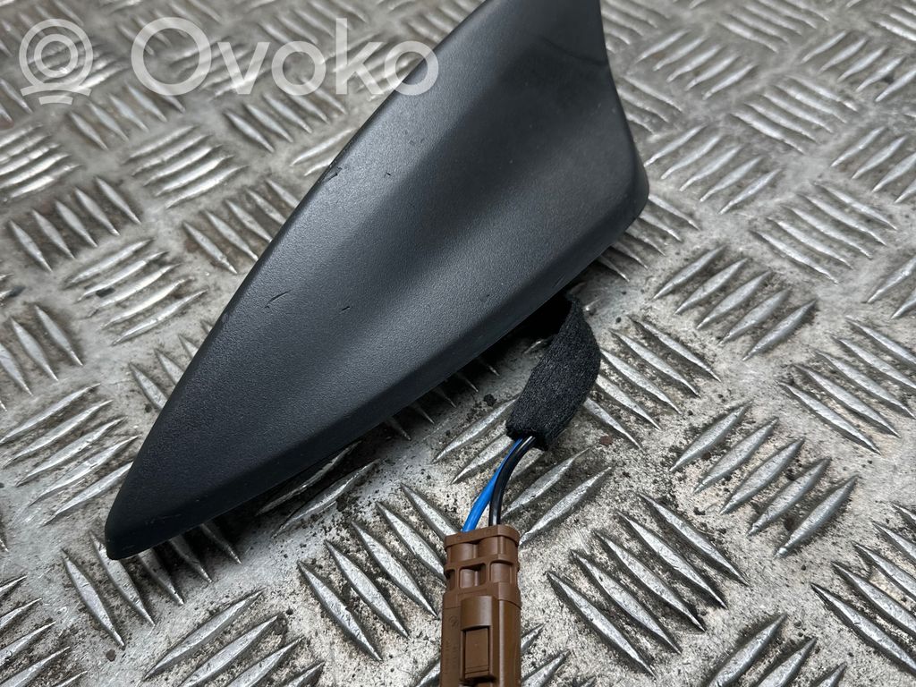 Opel Insignia A Antena (GPS antena) 