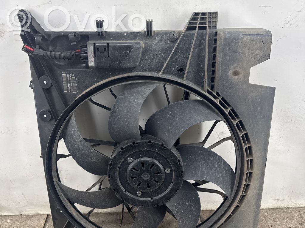 Volvo XC90 Elektryczny wentylator chłodnicy 