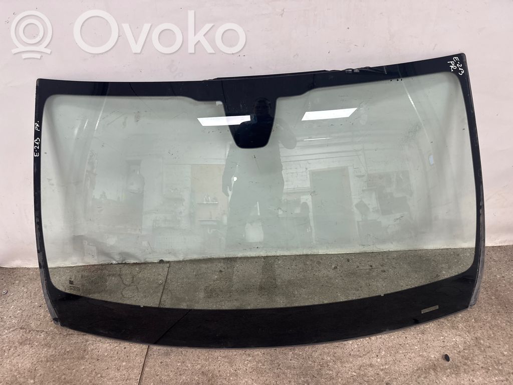 Mercedes-Benz E W213 Front windscreen/windshield window 