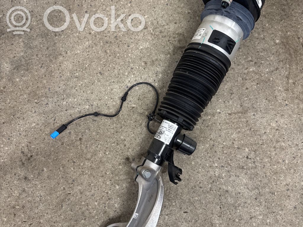 BMW X5 G05 Priekšpusē gaisa amortizators ( pneimatiskā balstiekārta) 