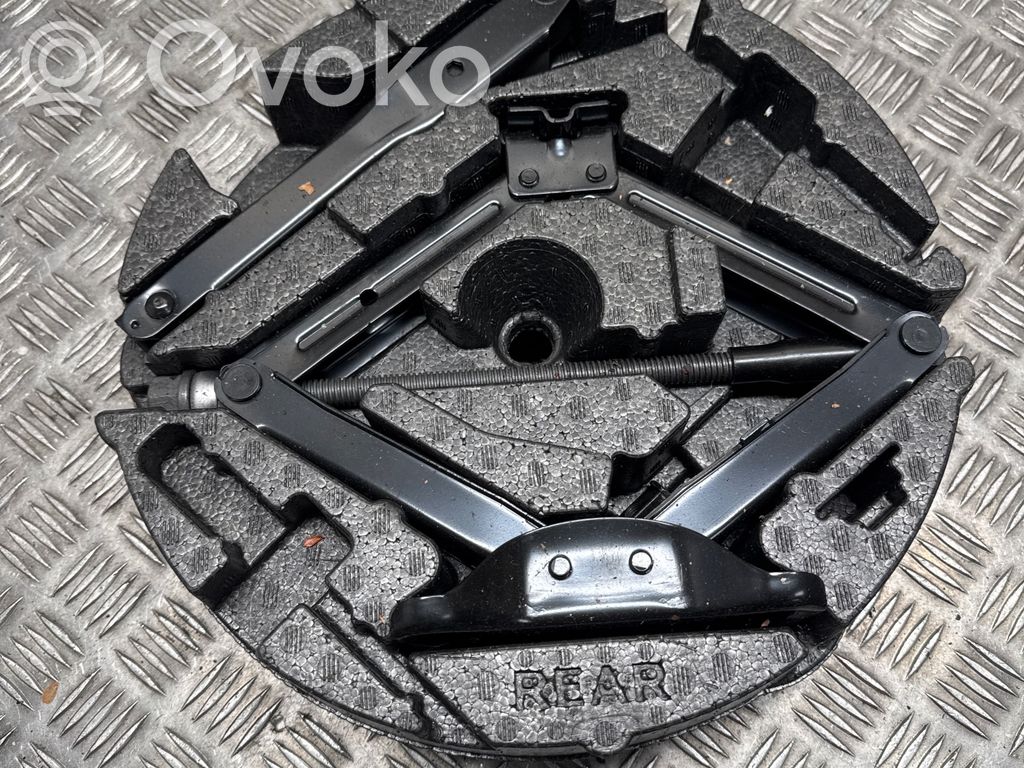 Opel Insignia A Tool set 