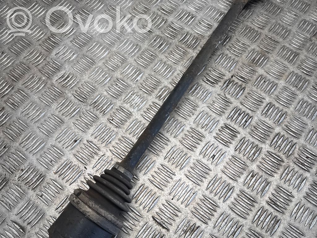 KIA Sorento Galinis pusašis 