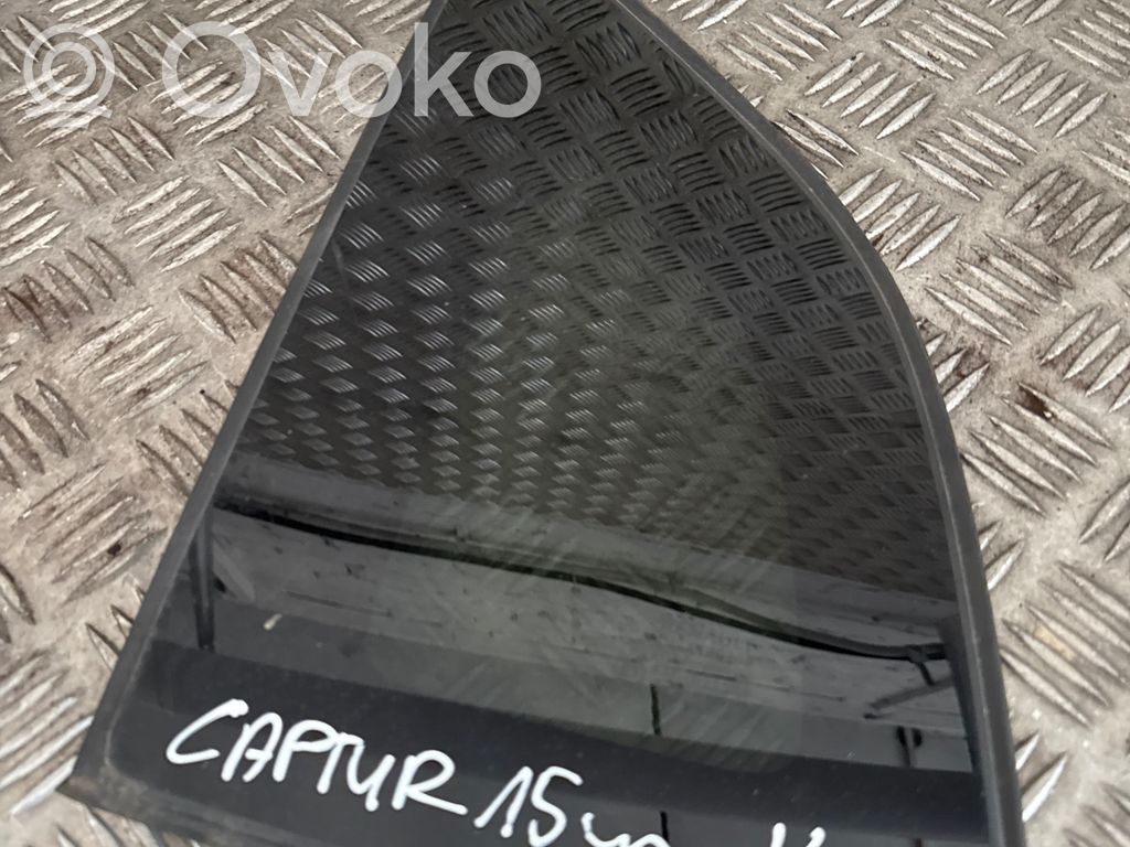 Renault Captur Rear side window 