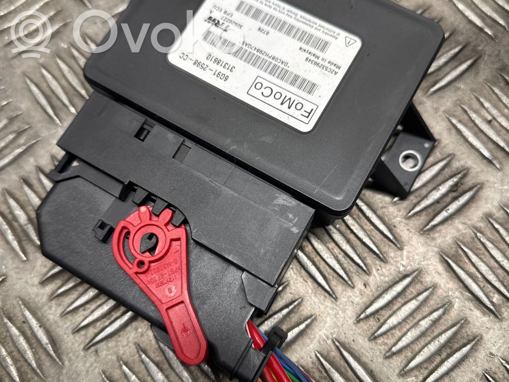 Volvo XC60 Module de commande de frein à main 