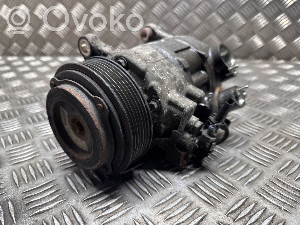 BMW 3 GT F34 Ilmastointilaitteen kompressorin pumppu (A/C) 