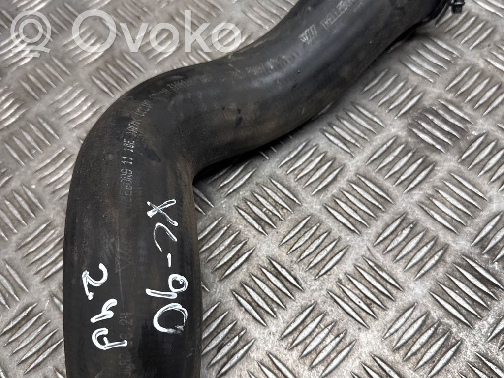 Volvo XC90 Furtun/conductă intercooler 