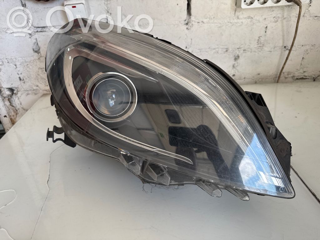 Mercedes-Benz B W246 W242 Far 