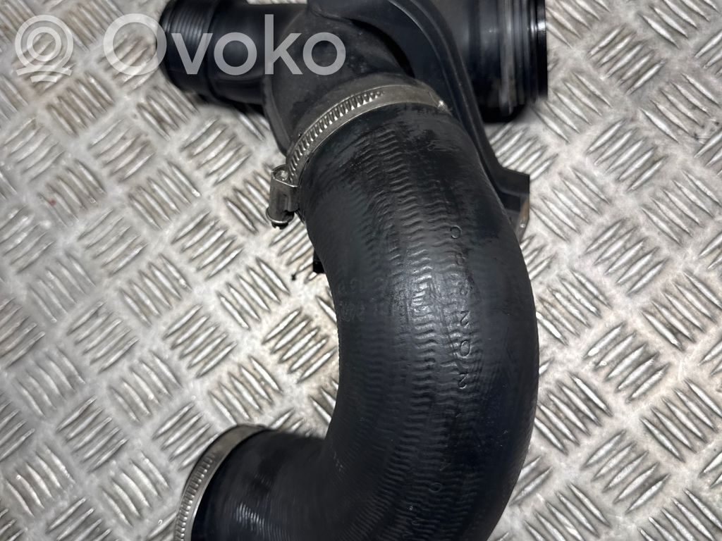 Audi Q7 4L Wąż / Rura intercoolera 