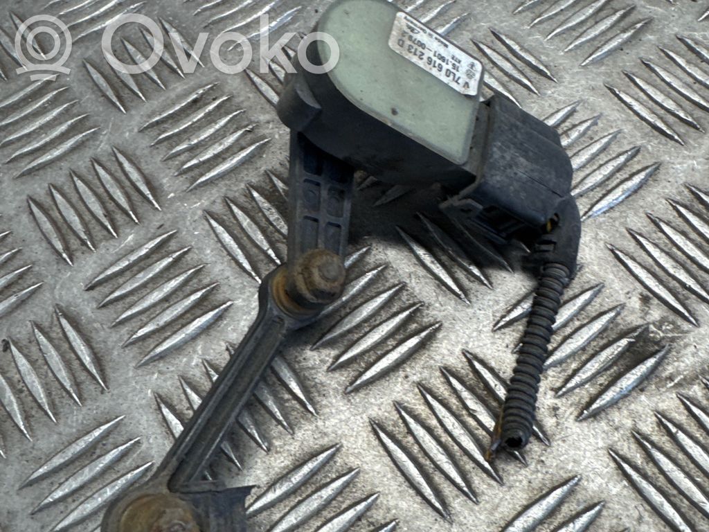 Audi Q7 4L Ajovalon korkeusanturi 