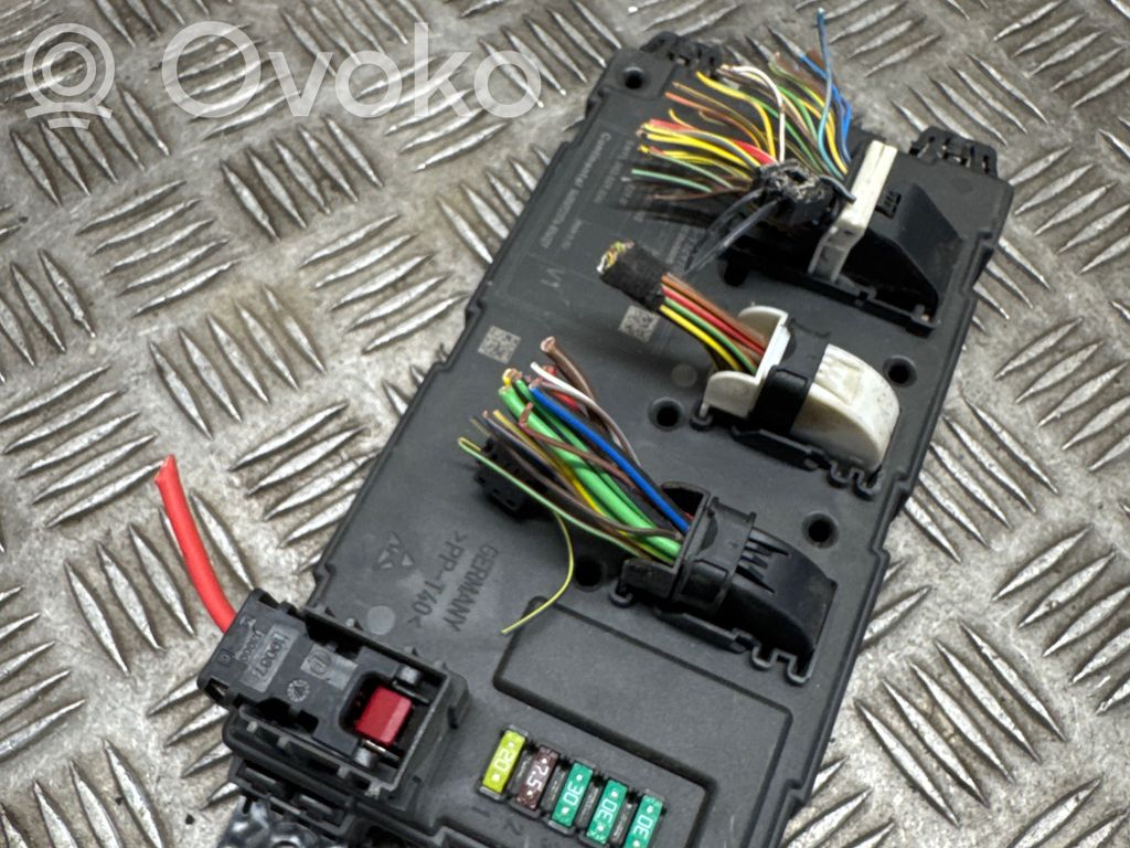BMW 3 F30 F35 F31 Module confort 