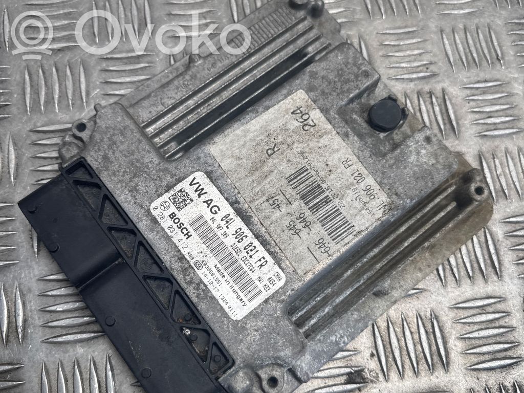 Audi A6 C7 Engine control unit/module 