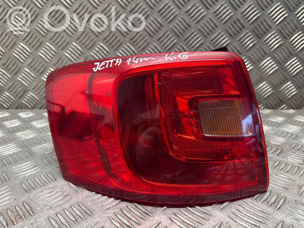 Volkswagen Jetta VI Feux arrière / postérieurs
