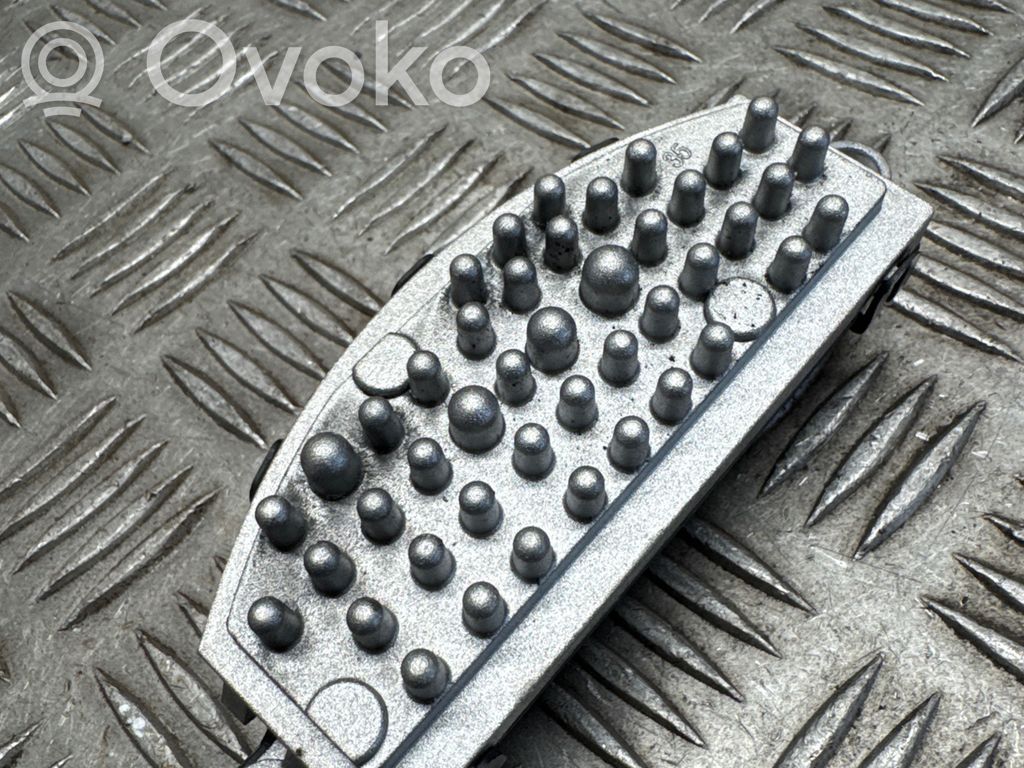 Rezystor / Opornik dmuchawy nawiewu   5Q0907521C,T33443BA,3BA1811130601