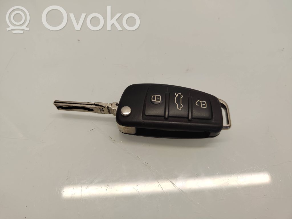 Audi A3 S3 8V Klucz / Karta zapłonu