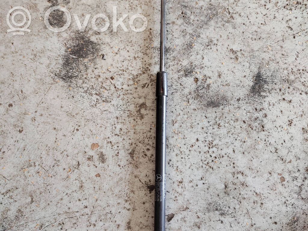 Mercedes-Benz C W204 Siłownik maski przedniej 