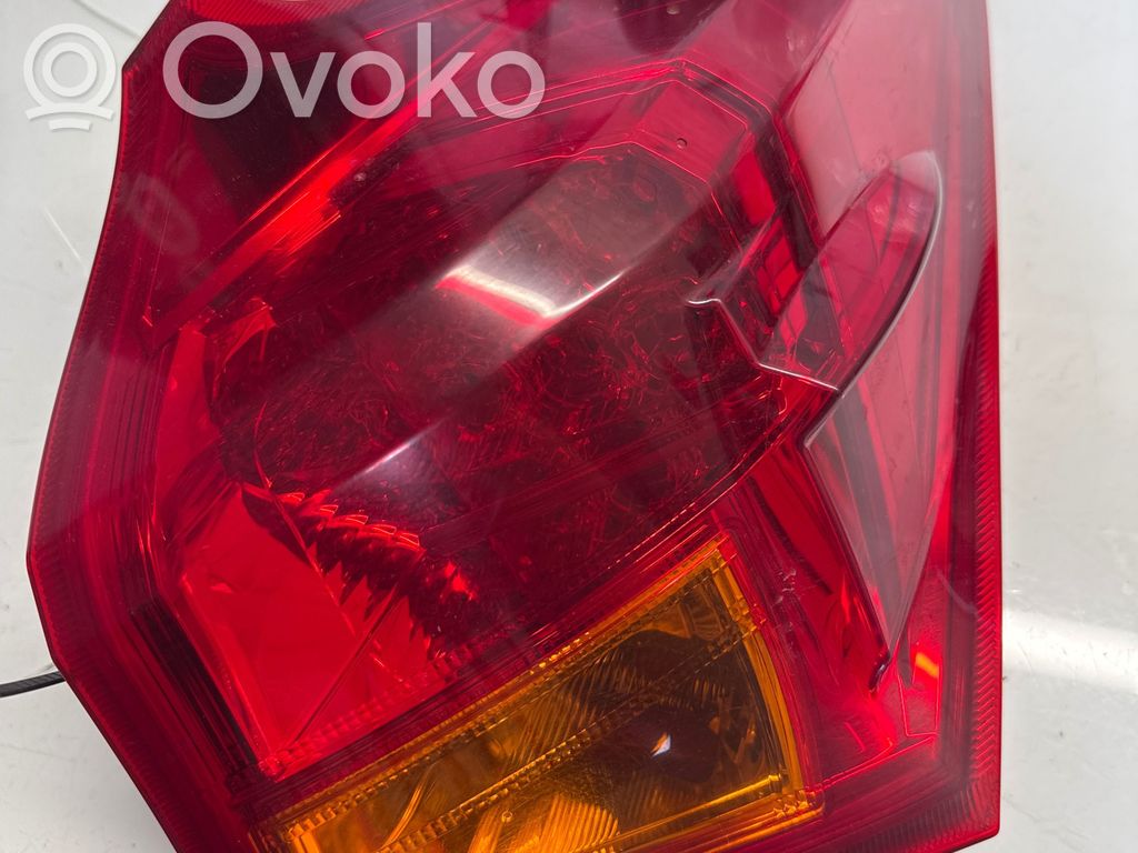 Toyota Auris E180 Lampă spate în caroserie 